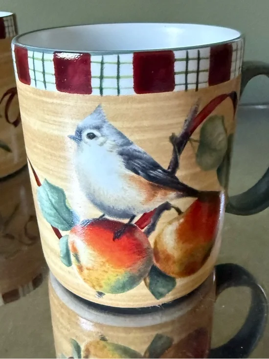Set of 4 Decorative Ceramic Mugs from the Lenox Winter Greetings Collection - Picture 3 of 10